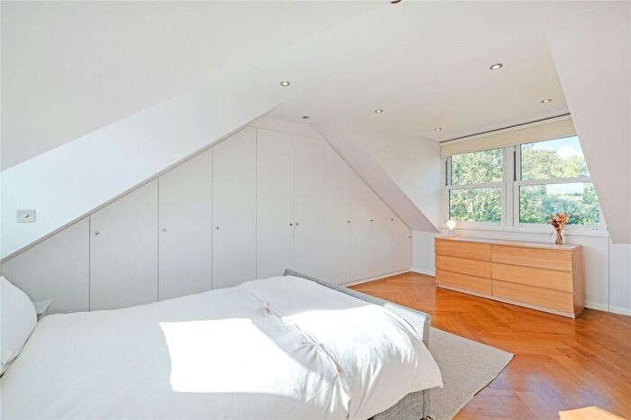 1 Bedroom Flat For Sale In Maygrove Road, West Hampstead, NW6