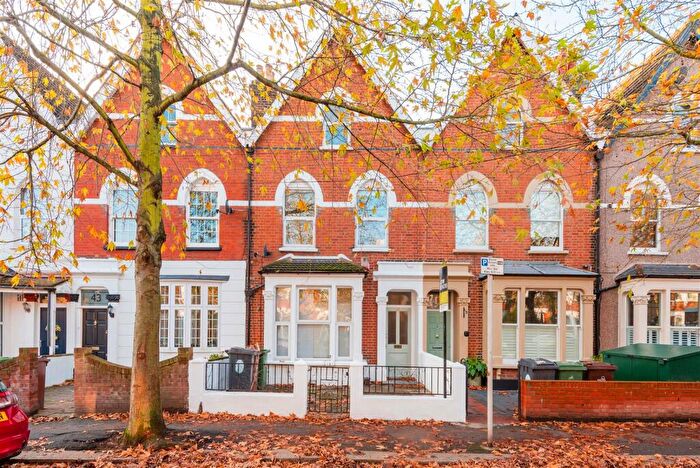 4 Bedroom Terraced House To Rent In Carisbrooke Road, Walthamstow, E17