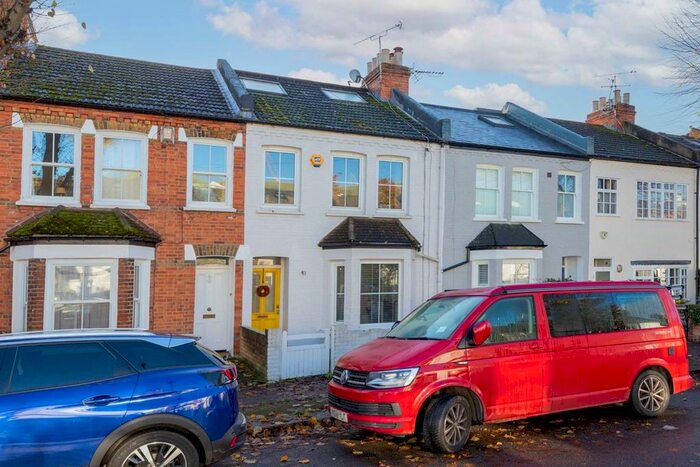 3 Bedroom Property To Rent In Waldeck Road, London, W4