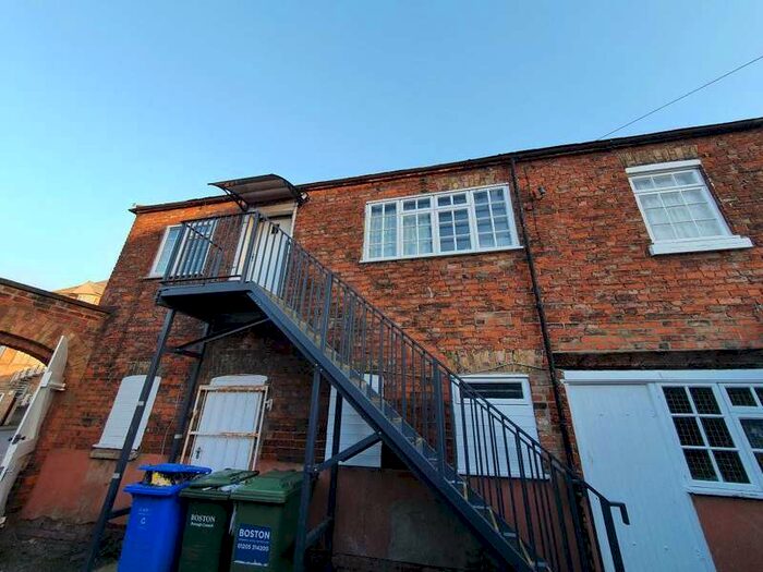 2 Bedroom Flat To Rent In Silver Court, Boston, PE21