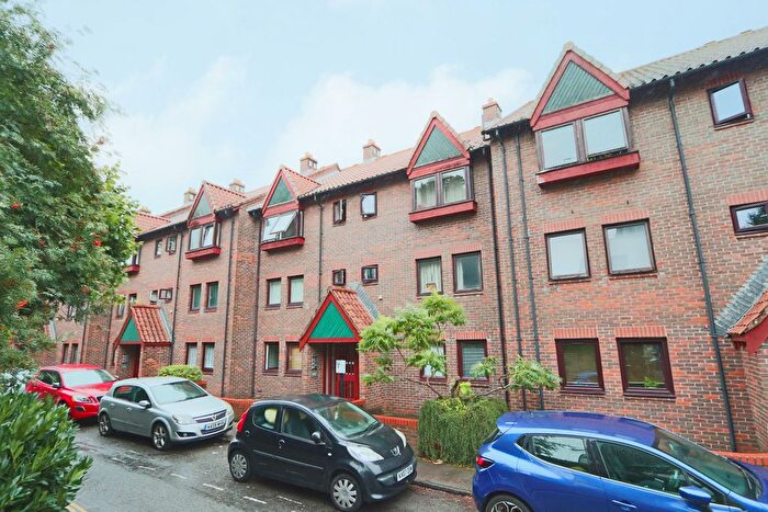 Studio To Rent In Browne Court, Cumberland Place, Bristol, BS8