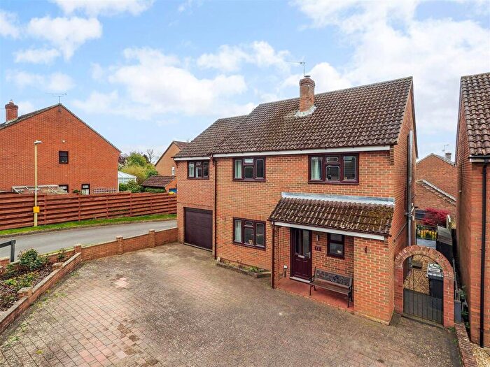 4 Bedroom Detached House For Sale In Mercia Avenue, Charlton, Andover, SP10