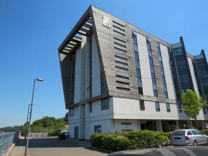 1 Bedroom Flat To Rent In The Decks, Runcorn, WA7