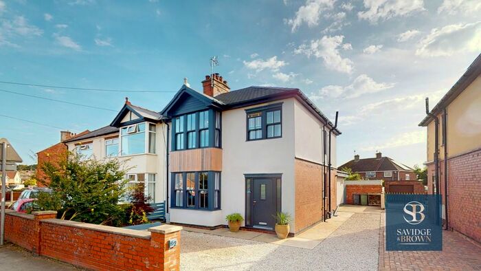 3 Bedroom Semi-Detached House For Sale In Pentrich Road, Swanwick, DE55