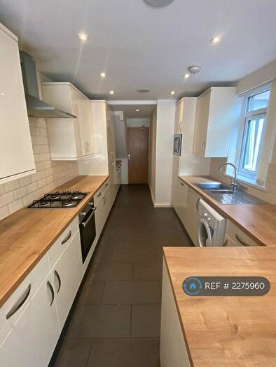 7 Bedroom Terraced House To Rent In Minister Street, Cardiff, CF24
