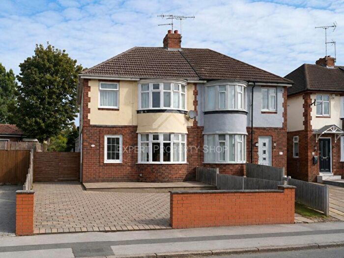 3 Bedroom Semi-Detached House For Sale In Raines Avenue, Worksop, S81