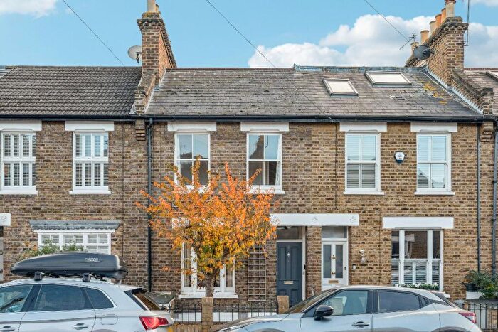 2 Bedroom Terraced House For Sale In Thorne Street, London, SW13