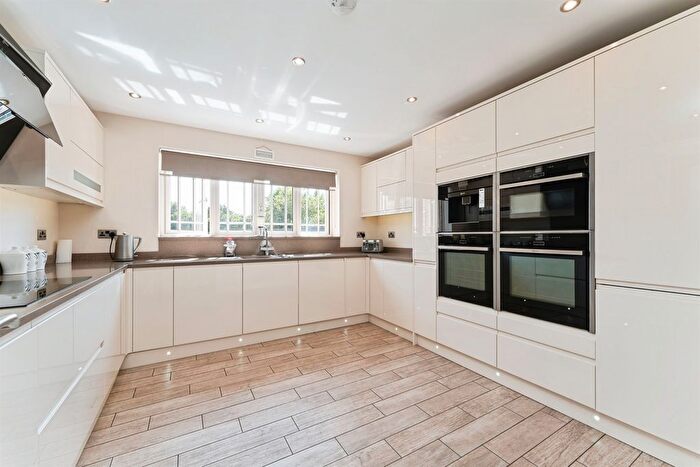 4 Bedroom Detached House For Sale In Newgate Street, Doddington, March, PE15