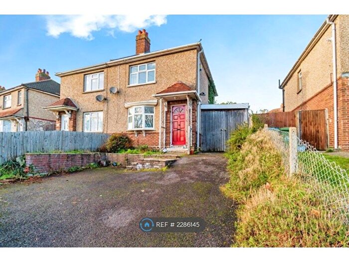 2 Bedroom Semi Detached House To Rent In Laburnum Road, Southampton, SO16