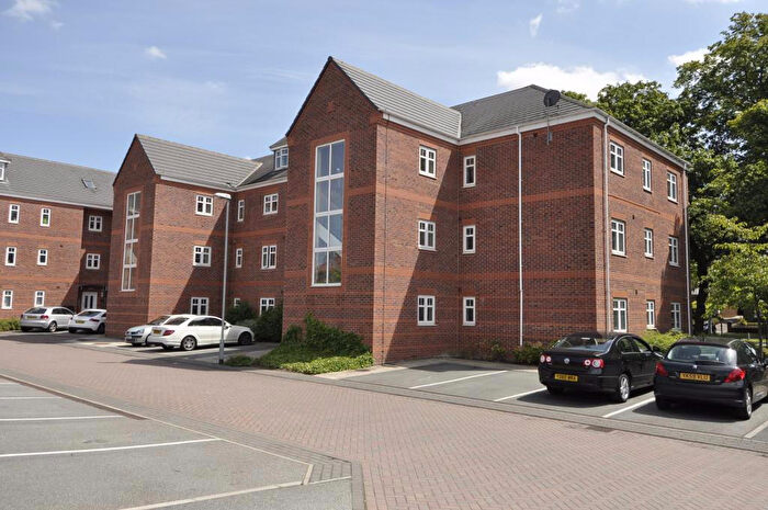 2 Bedroom Apartment To Rent In Brackenhurst Drive, Moortown, Leeds, LS17