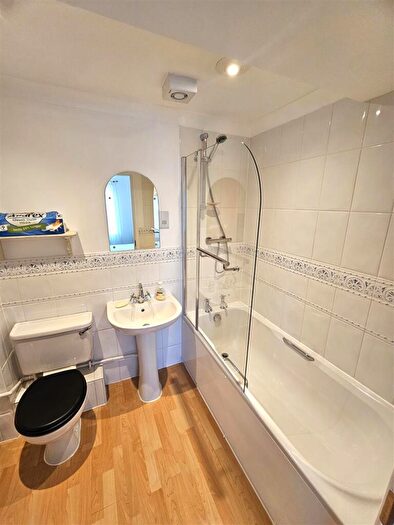 2 Bedroom Apartment To Rent In Holters Mill, The Spires, Canterbury, CT2