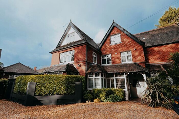 2 Bedroom Apartment For Sale In Duplex Maisonette, Cedar House, Pinewood Road, Branksome Park, Poole, BH13