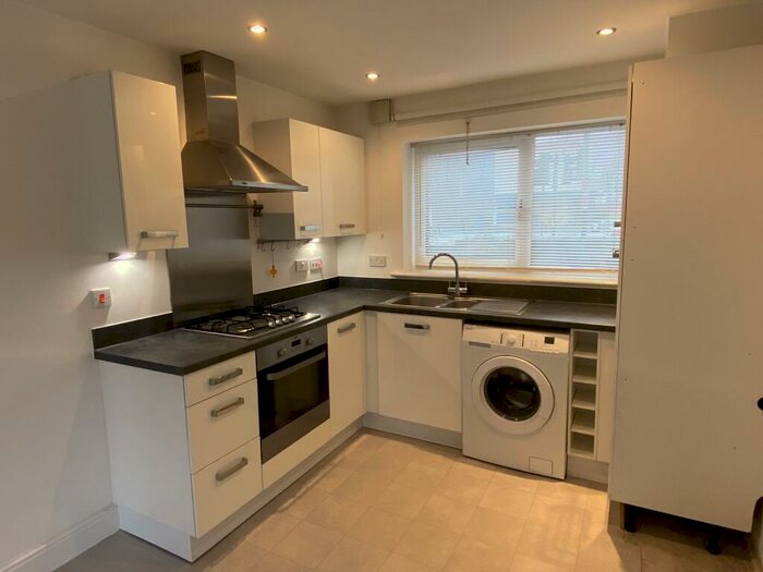 2 Bedroom House To Rent In Stable Terrace, Doncaster, DN1