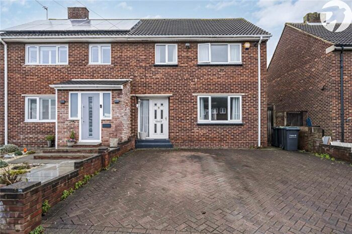 3 Bedroom Semi Detached House For Sale In Constable Road, Northfleet, Gravesend, Kent, DA11