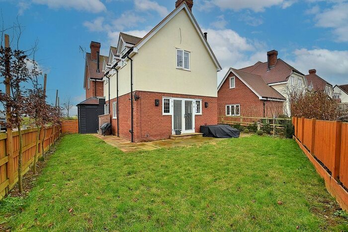 2 Bedroom Semi-Detached House For Sale In The Croft, Liscombe Park, Soulbury, LU7