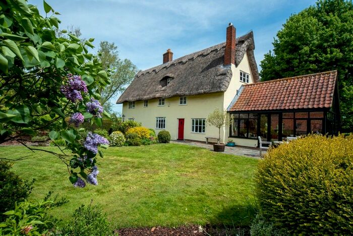 4 Bedroom Detached House For Sale In Brown Street, Old Newton, Stowmarket, IP14