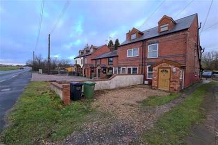 3 Bedroom Commercial Property To Rent In Kidderminster, Worcestershire, DY11