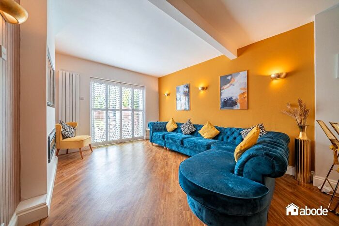 3 Bedroom Semi Detached House For Sale In Davenham Road, Formby, Liverpool, L37