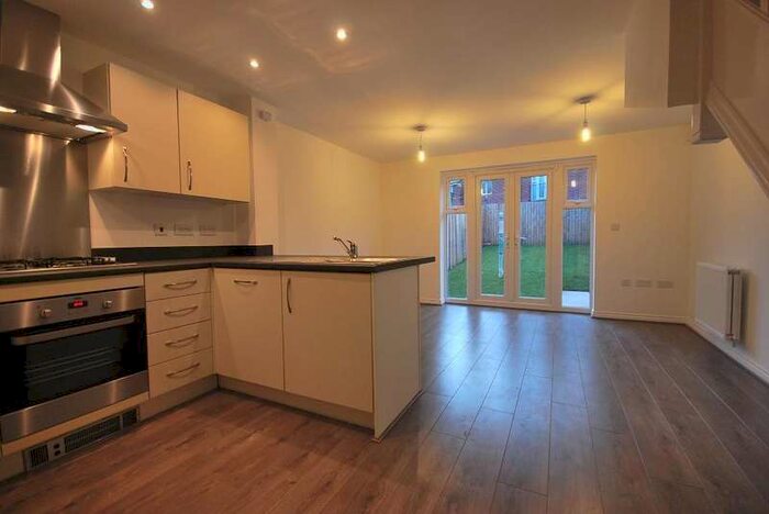 2 Bedroom Semi-Detached House To Rent In Sycamore Road, Blackley, Manchester, M9