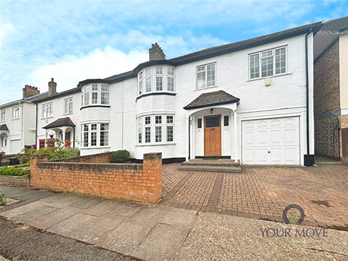 5 Bedroom Semi-Detached House To Rent In Alexandra Crescent, Bromley, BR1