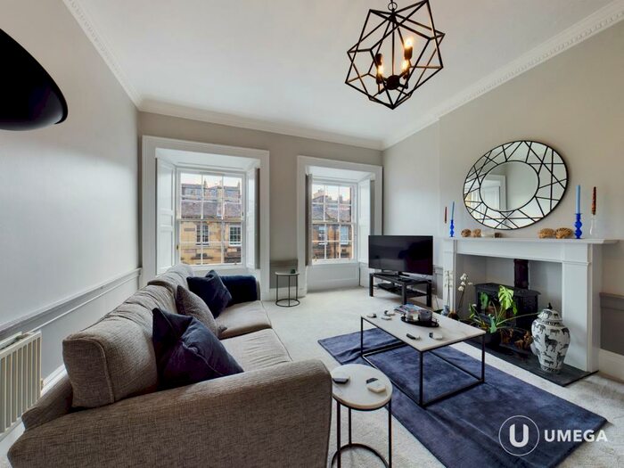 3 Bedroom Flat To Rent In Cumberland Street, New Town, Edinburgh, EH3