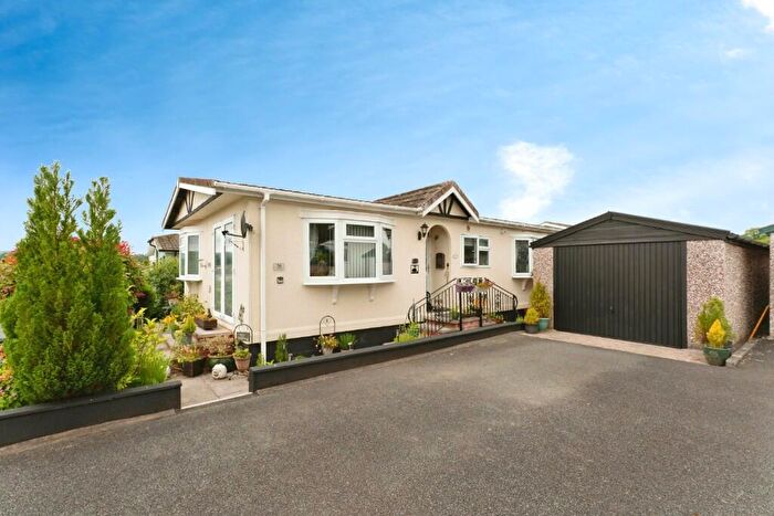 3 Bedroom Park Home For Sale In The Dell, Builth Wells, Powys, Mid Wales, LD2