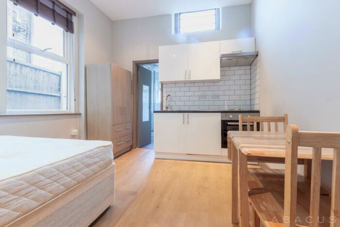 Studio To Rent In Fordwych Road, West Hampstead, NW2