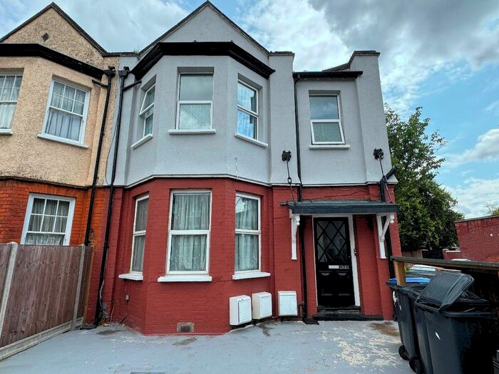 1 Bedroom Flat To Rent In Palmerston Road, London, N22