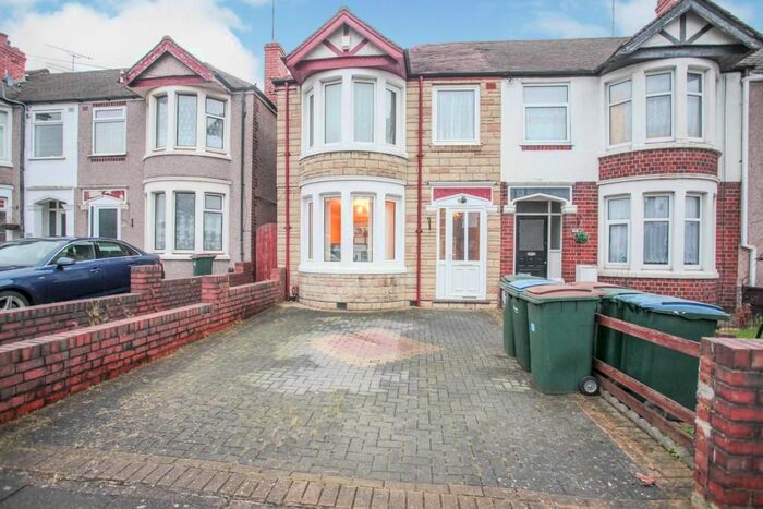 3 Bedroom Semi-Detached House To Rent In Cheveral Avenue, Coventry, CV6