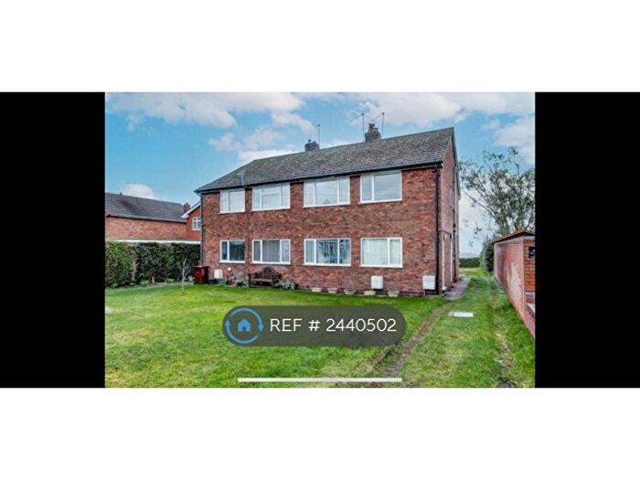 2 Bedroom Maisonette To Rent In Evesham Road, Astwood Bank, Redditch, B96