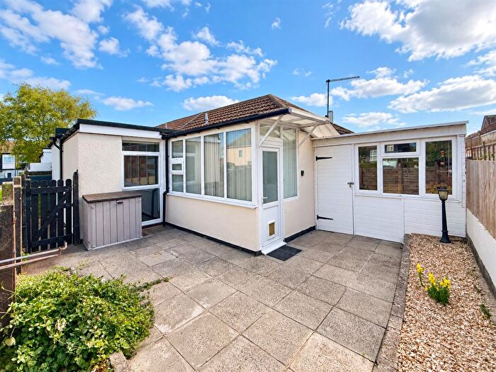 1 Bedroom Terraced Bungalow For Sale In Hill Park Road, Brixham, TQ5