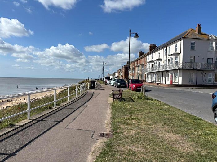2 Bedroom Apartment For Sale In North Parade, Southwold, IP18