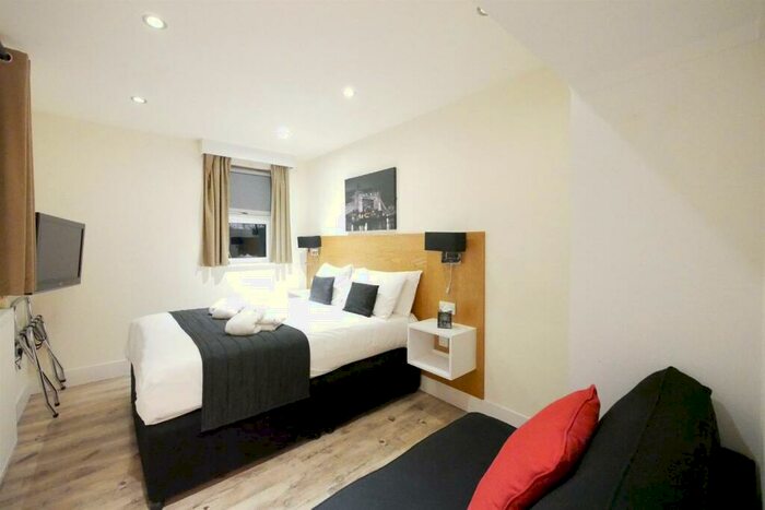 Studio To Rent In Fonthill Road, Finsbury Park, N4