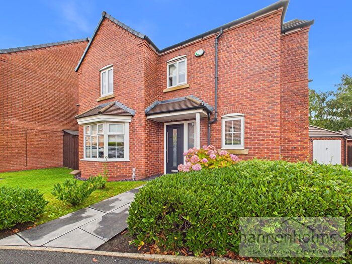 4 Bedroom Detached House For Sale In Williams Street, Little Lever, Bolton, BL3