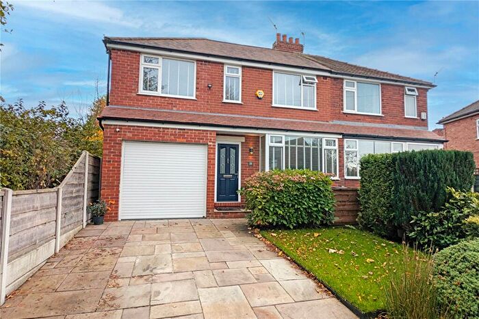 3 Bedroom Semi Detached House For Sale In Alderley Road, Reddish, Stockport, SK5