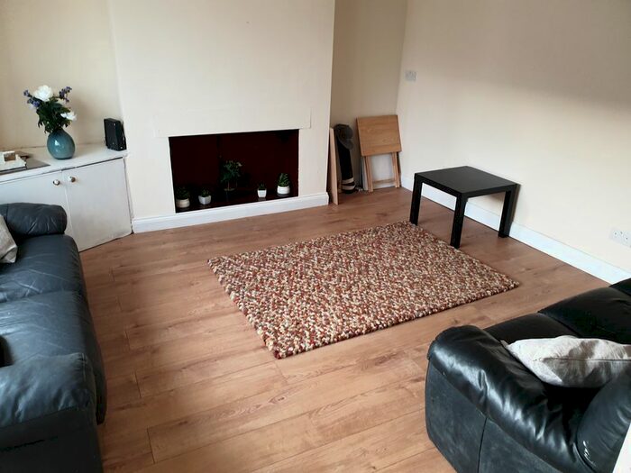 6 Bedroom Semi-Detached House To Rent In Ridgefield Road, Oxford, OX4