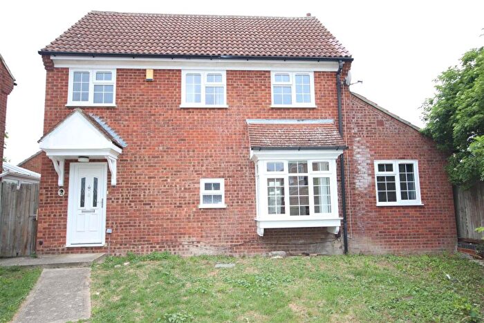 4 Bedroom House To Rent In Doggett Road, Cambridge, CB1