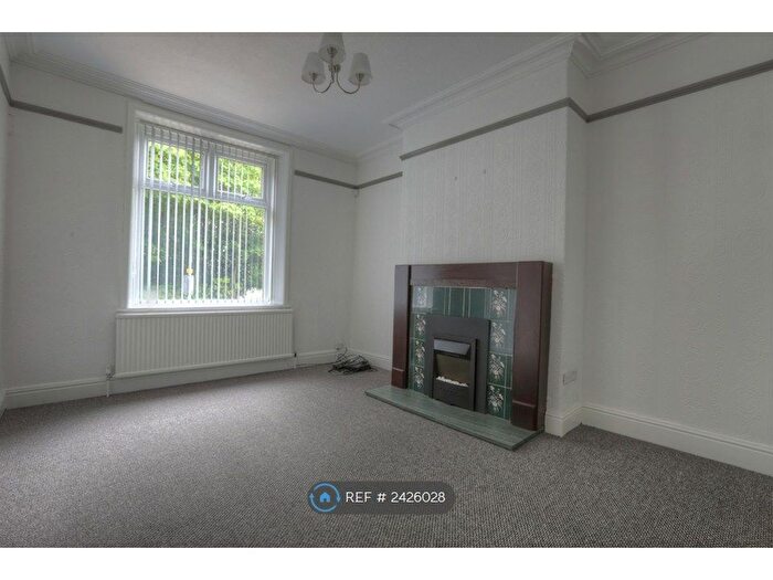 3 Bedroom Terraced House To Rent In Rochdale Road East, Heywood, OL10