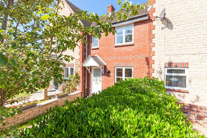 2 Bedroom Terraced House For Sale In Siskin Road, Bicester, OX26