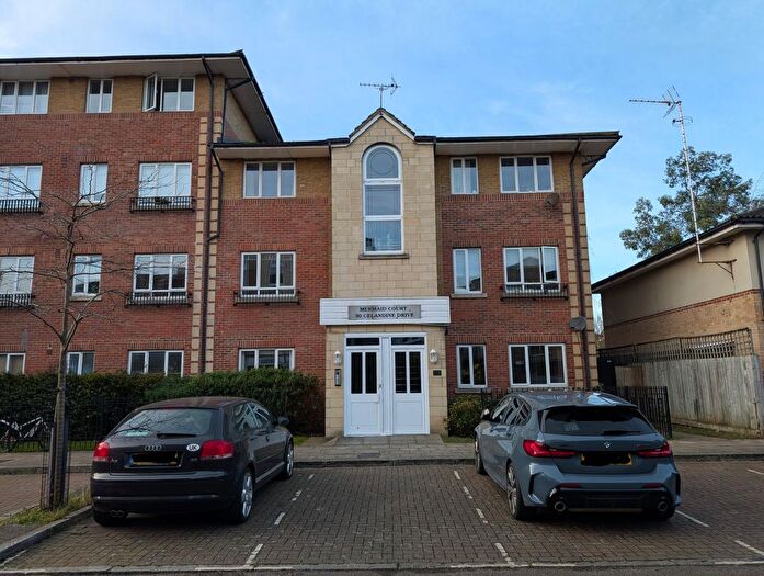 1 Bedroom Flat To Rent In Mermaid Court, Celandine Drive, Dalston, E8