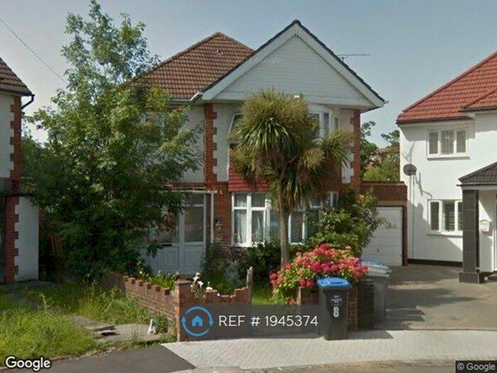 3 Bedroom Detached House To Rent In Ash Grove, Wembley, HA0