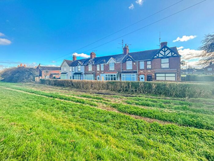 3 Bedroom Terraced House For Sale In Queens Avenue, King's Lynn, PE30