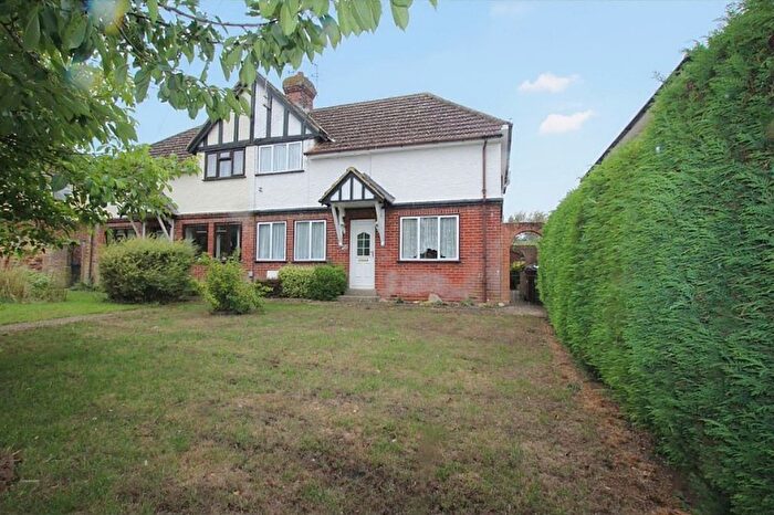 4 Bedroom Semi Detached House For Sale In Haverhill Road, Kedington, CB9