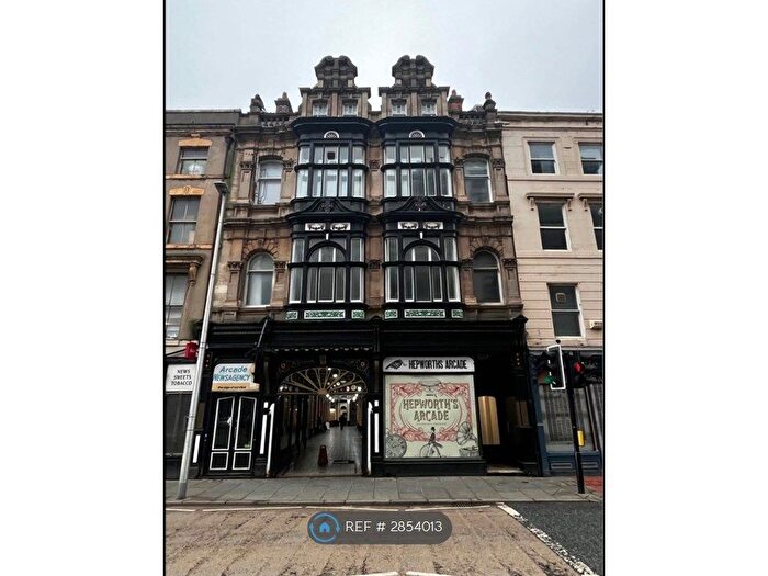 2 Bedroom Flat To Rent In Market Place, Hull, HU1