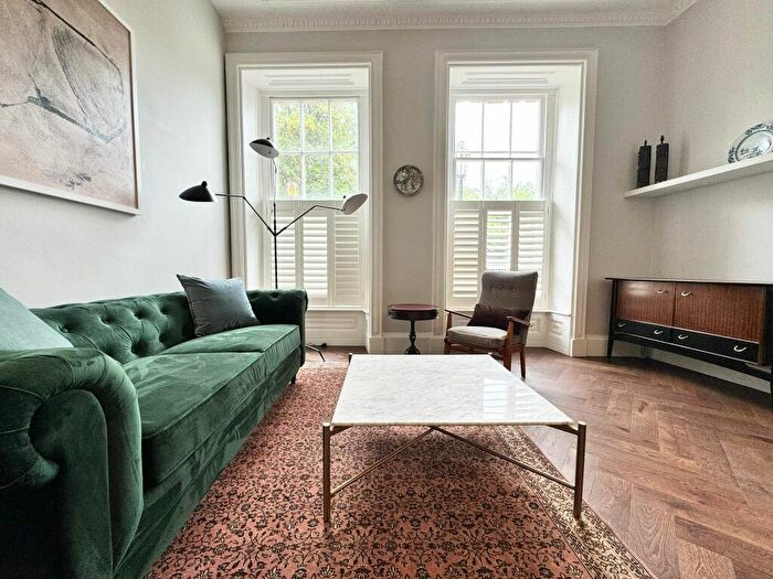 2 Bedroom Apartment To Rent In Norfolk Crescent, Bath, BA1