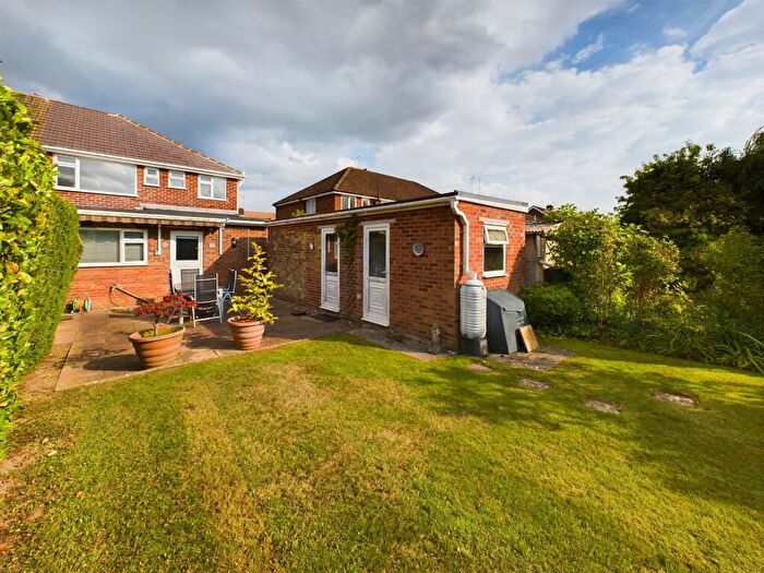 4 Bedroom Semi-Detached House To Rent In Westwood Drive, Little Chalfont, HP6
