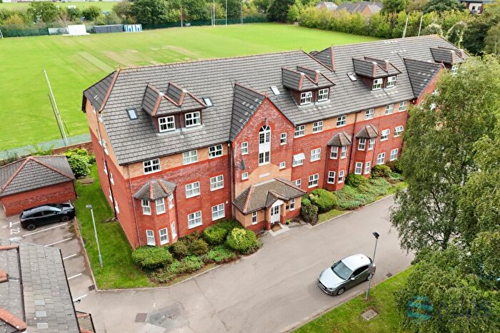 2 Bedroom Flat For Sale In The Spinnakers, Cressington, L19