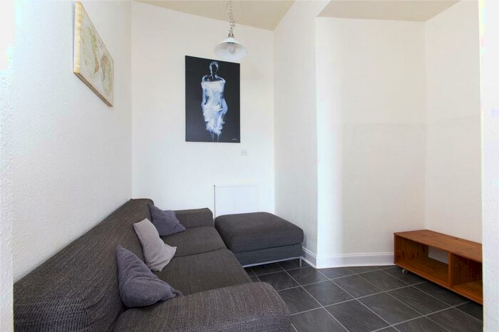 4 Bedroom Property To Rent In Strathearn Road, Edinburgh, EH9