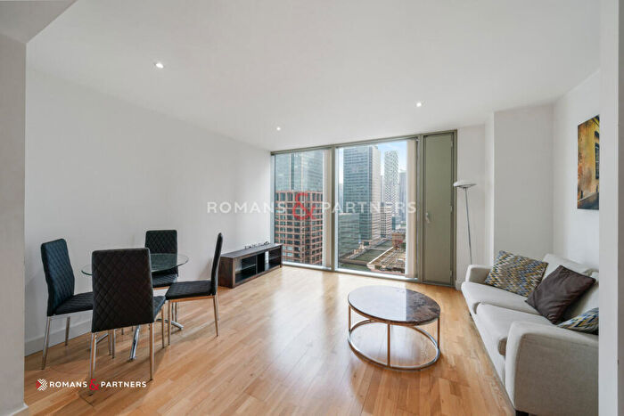 1 Bedroom Apartment To Rent In Landmark East, Canary Wharf, E14