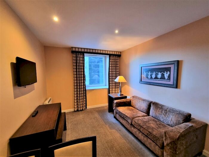 1 Bedroom Flat To Rent In Rosemount Viaduct, Rosemount, Aberdeen, AB25